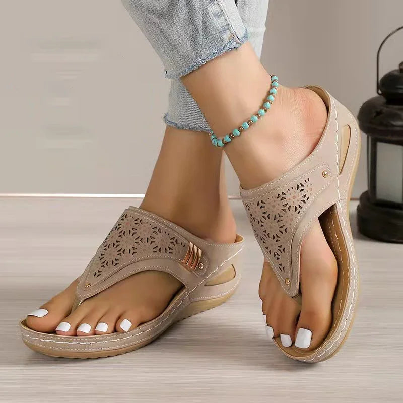 Clara™ | Sandália Wedge Ortopédica com Suporte Plantar