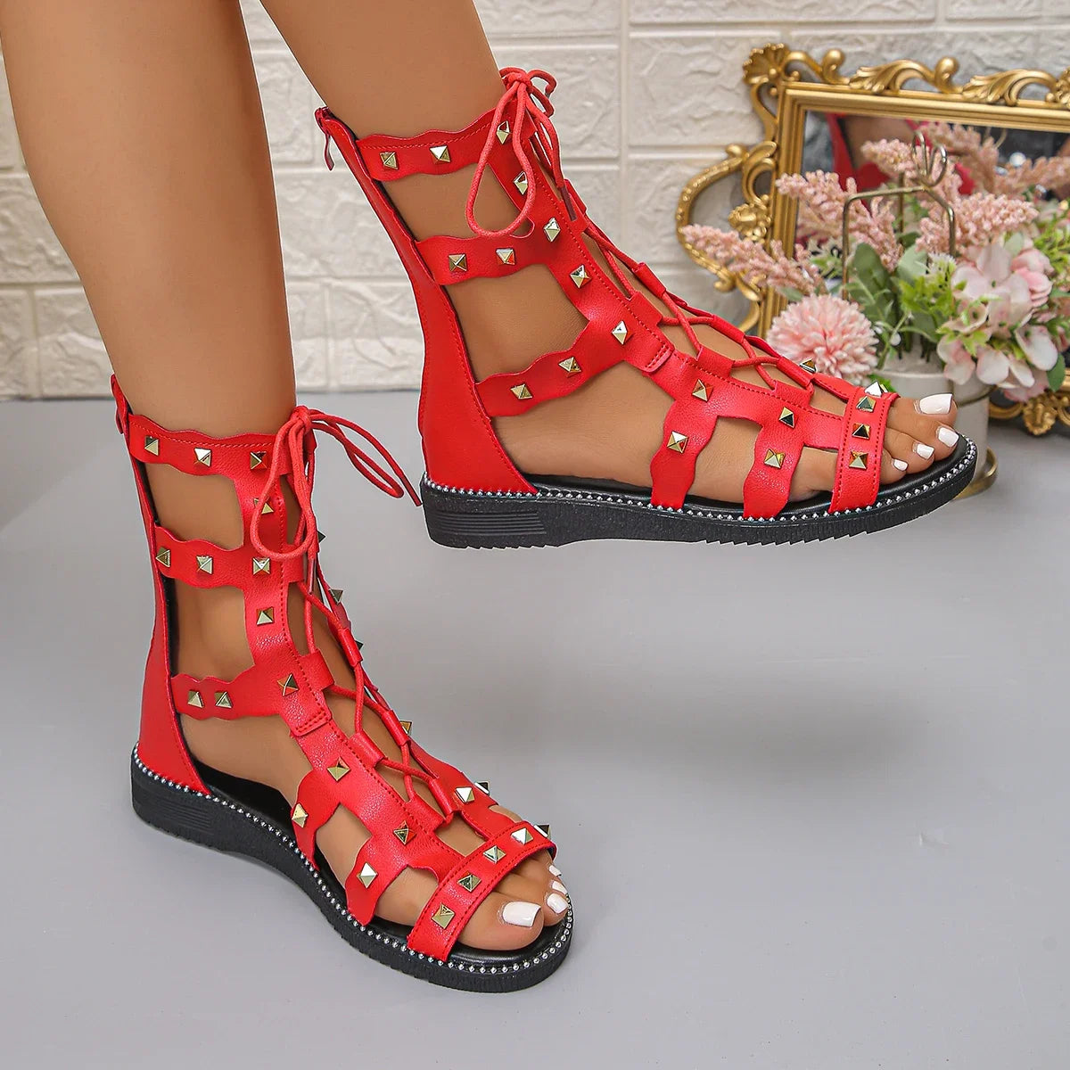 Mia™ | Flat Sandal with Cross Straps